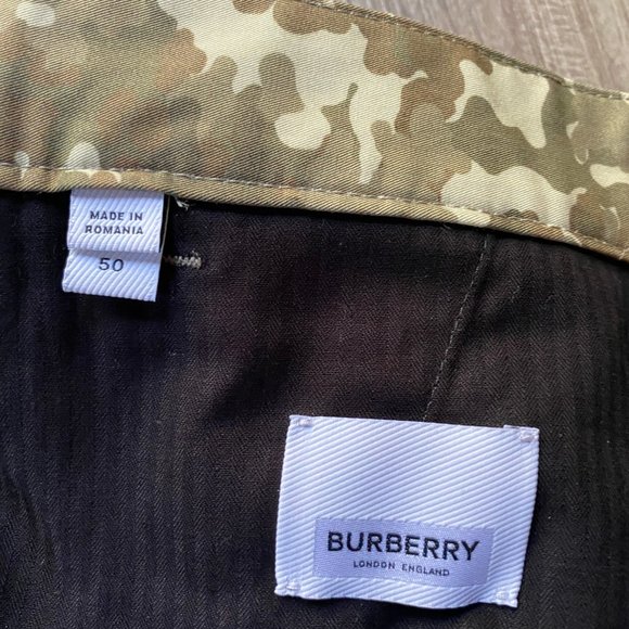 Burberry Chino pants Khaki/green cotton unisex - Picture 9 of 10